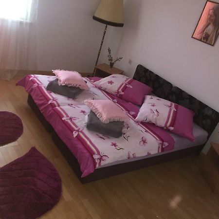 Apartman Luis Silence Sestanovac Bagian luar foto