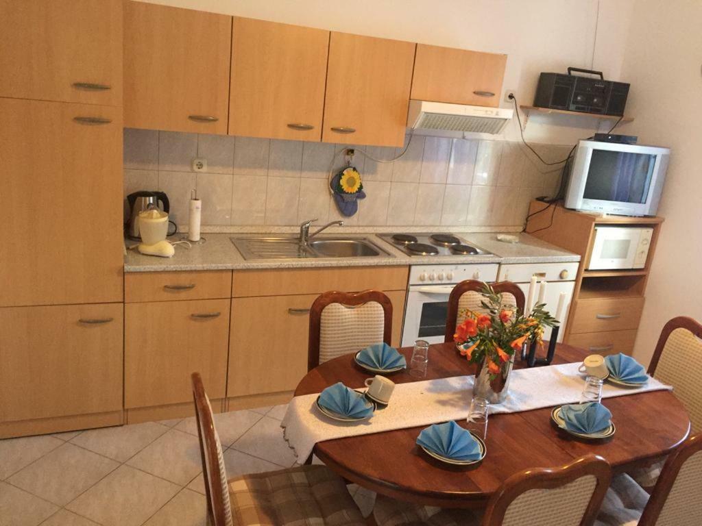 Apartman Luis Silence Sestanovac Bagian luar foto