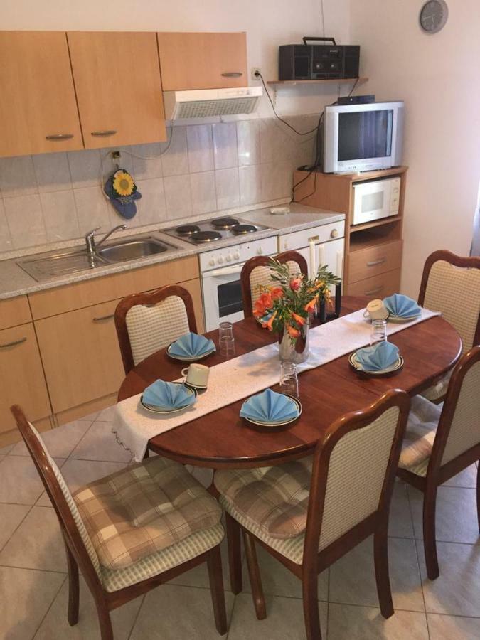 Apartman Luis Silence Sestanovac Bagian luar foto